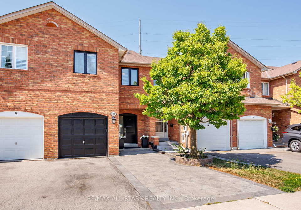 10-sufi-crescent-north-york-ontario-c12869738