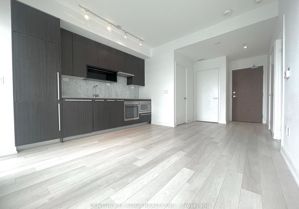 115-mcmahon-drive-north-york-ontario-c12869772