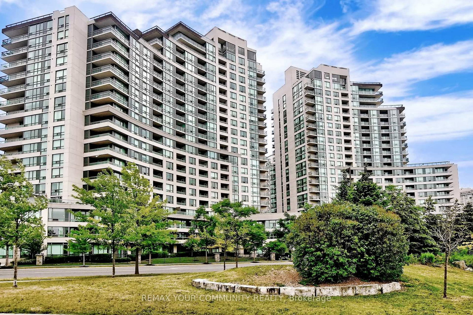 503-beecroft-road-toronto-ontario-c12869836