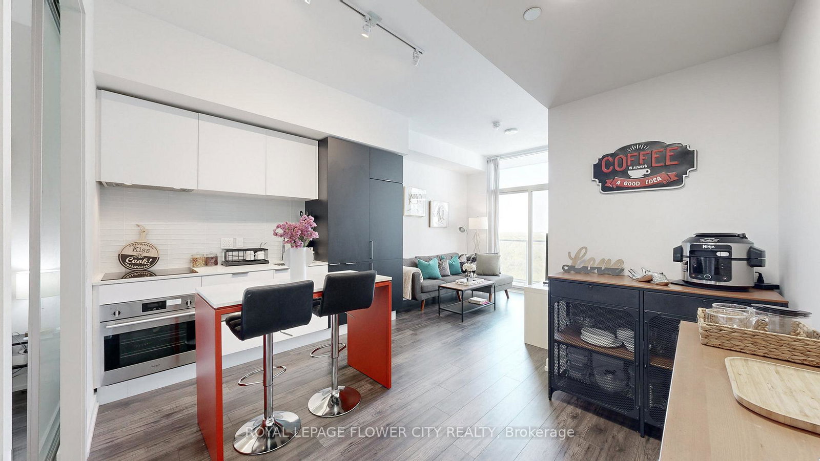 33-helendale-avenue-toronto-ontario-c12870078