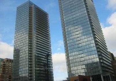 37-grosvenor-street-toronto-ontario-c12870278