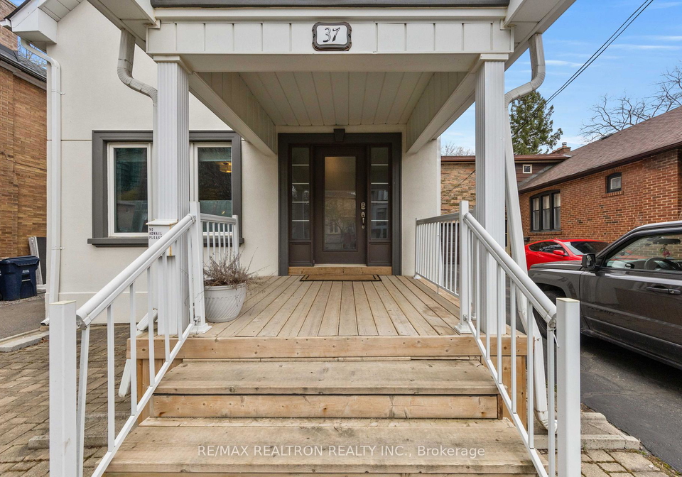 37-johnston-avenue-toronto-ontario-c12870292