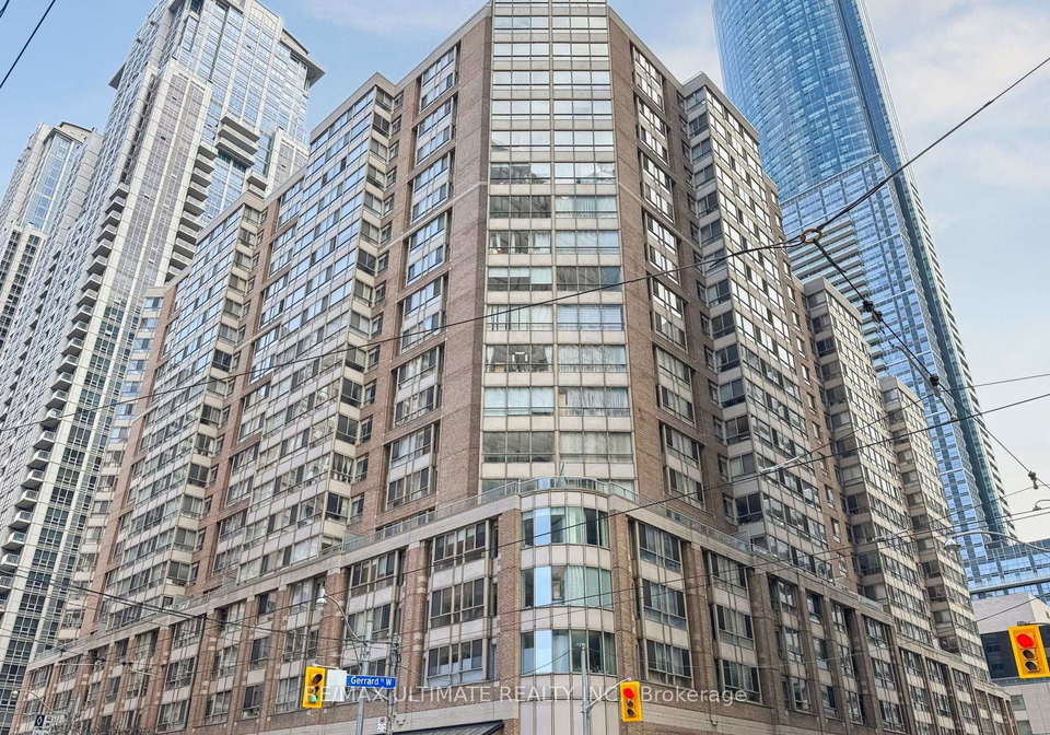 717-bay-street-toronto-ontario-c12870662