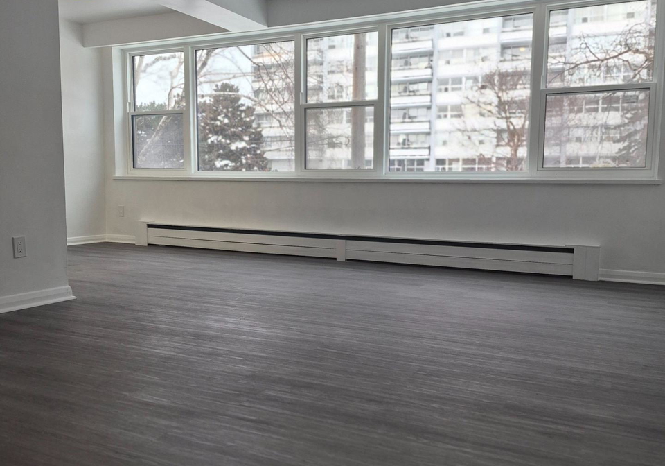 125-shelborne-avenue-toronto-ontario-c12870678