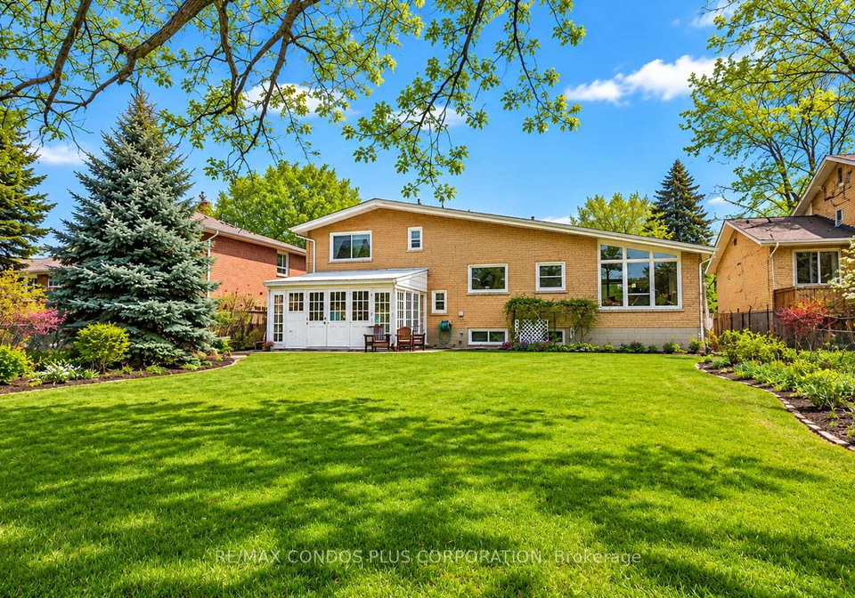 333-pleasant-avenue-toronto-ontario-c12870680