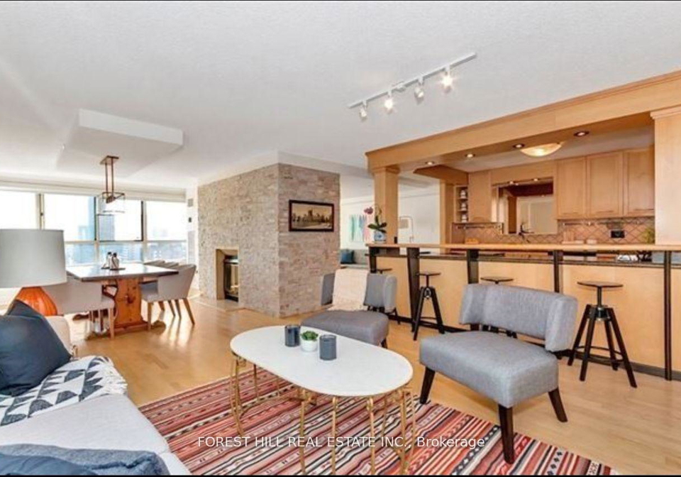 130-carlton-street-toronto-ontario-c12870856