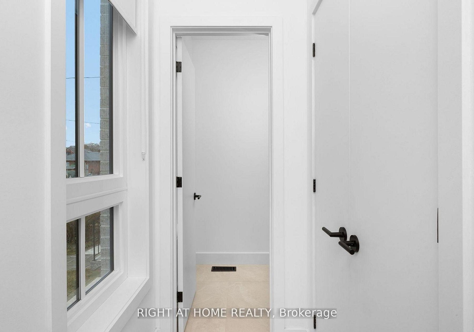 50-lanark-avenue-toronto-ontario-c12871122