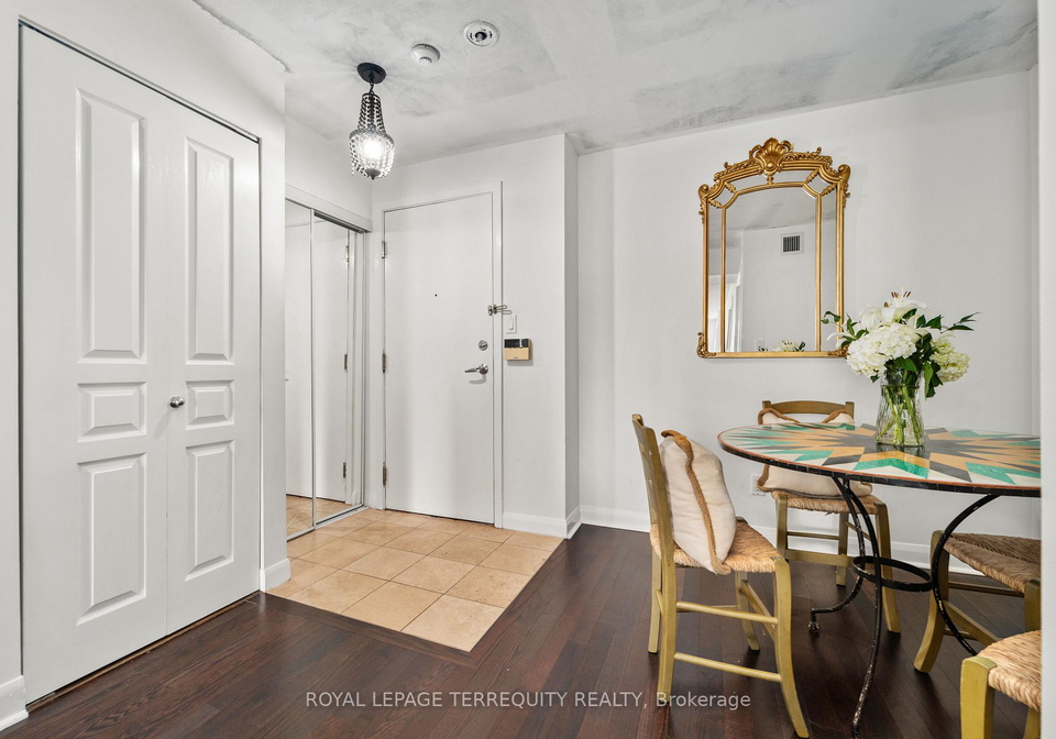 313-richmond-street-e-toronto-ontario-c12871528