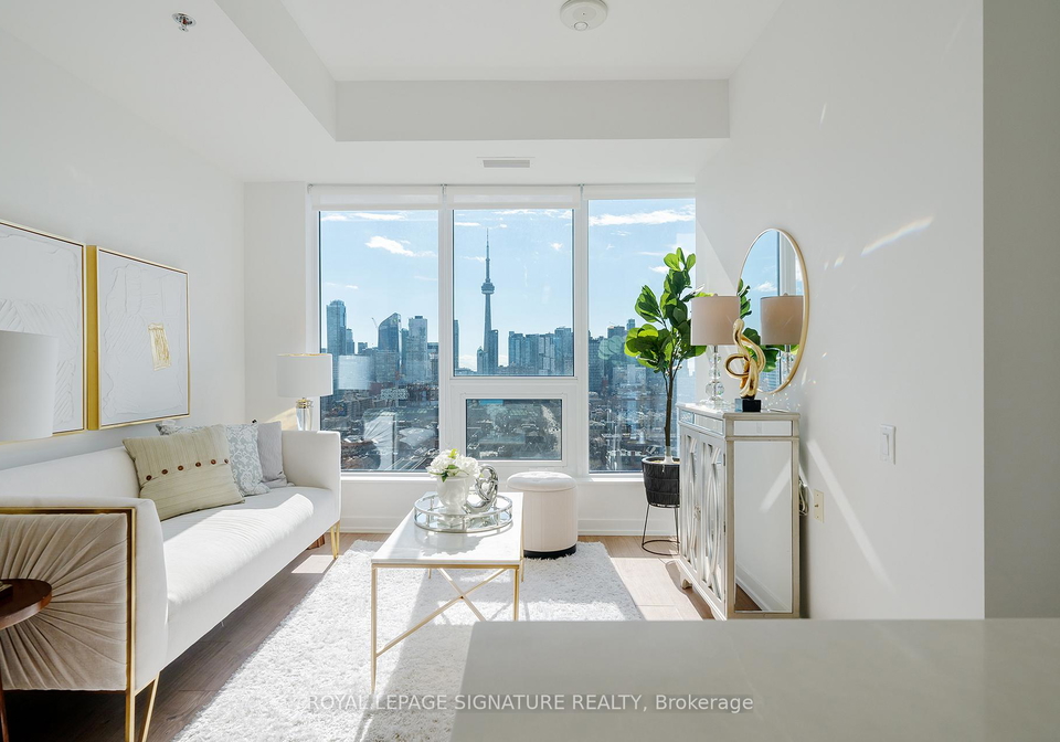 203-college-street-toronto-ontario-c12871600