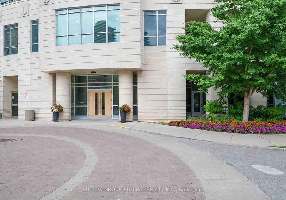 18-holmes-avenue-north-york-ontario-c12871630