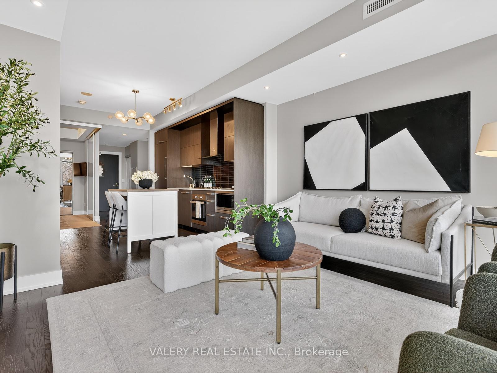 3018-yonge-street-toronto-ontario-c12871700