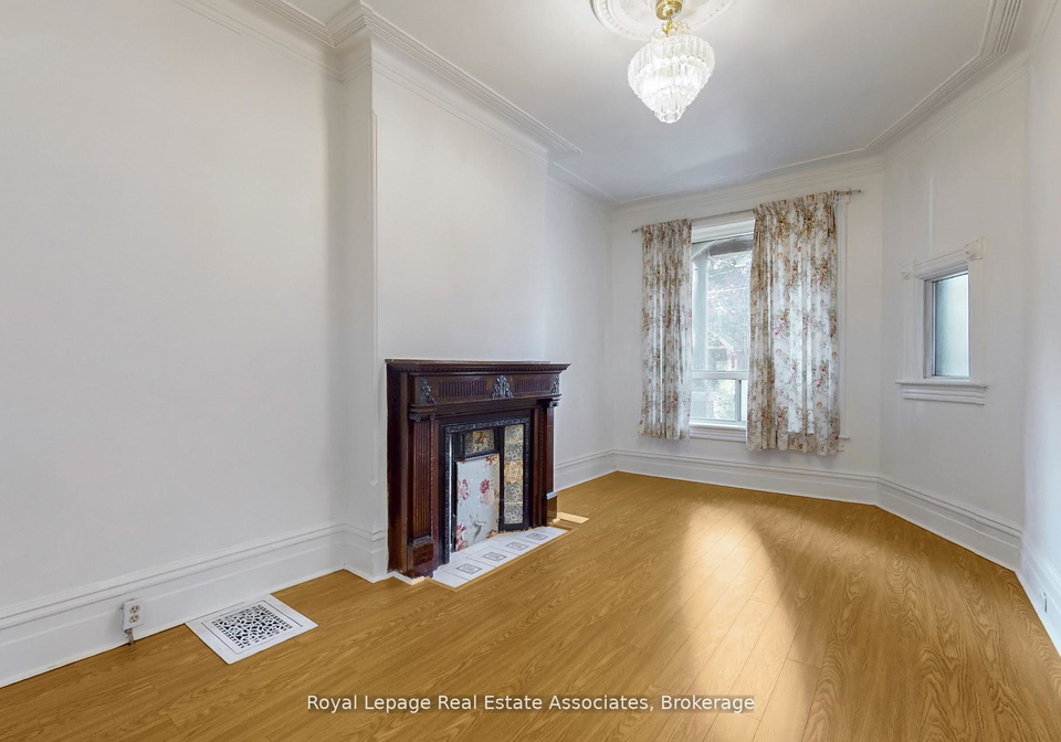 143-seaton-street-toronto-ontario-c12872052