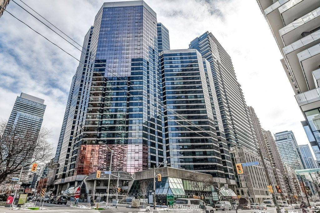 1001-bay-street-toronto-ontario-c12872116