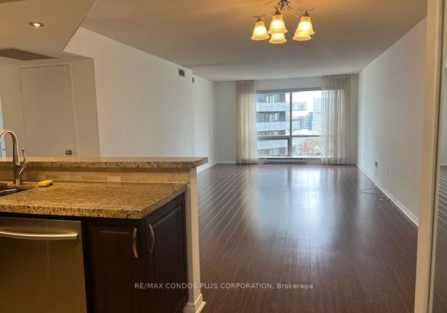 1001-bay-street-toronto-ontario-c12872116