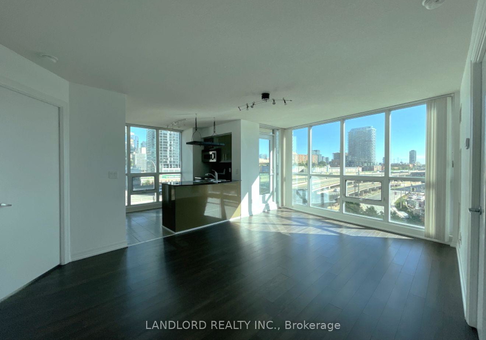 16-yonge-street-toronto-ontario-c12872356