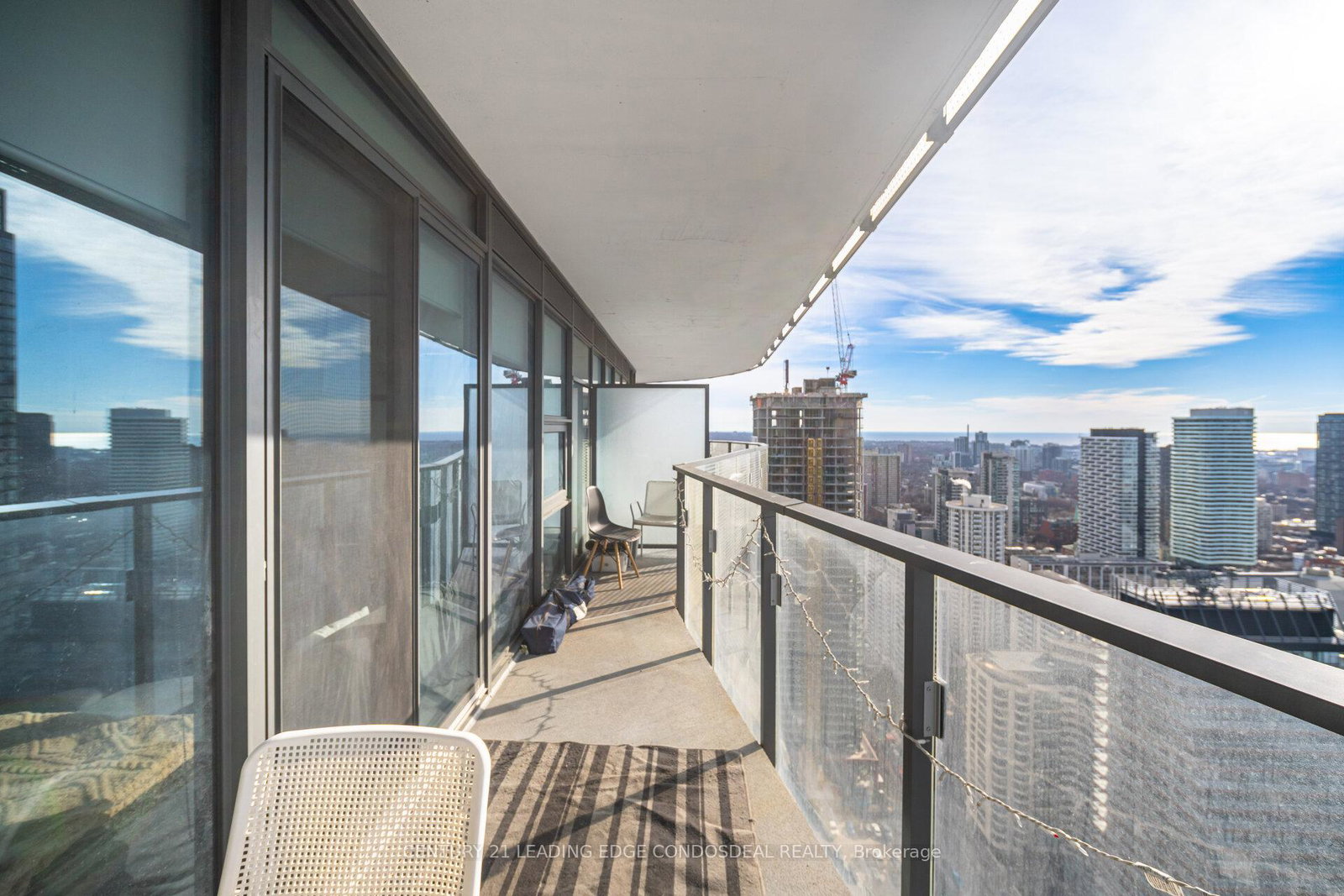 11-wellesley-street-w-toronto-ontario-c12872704