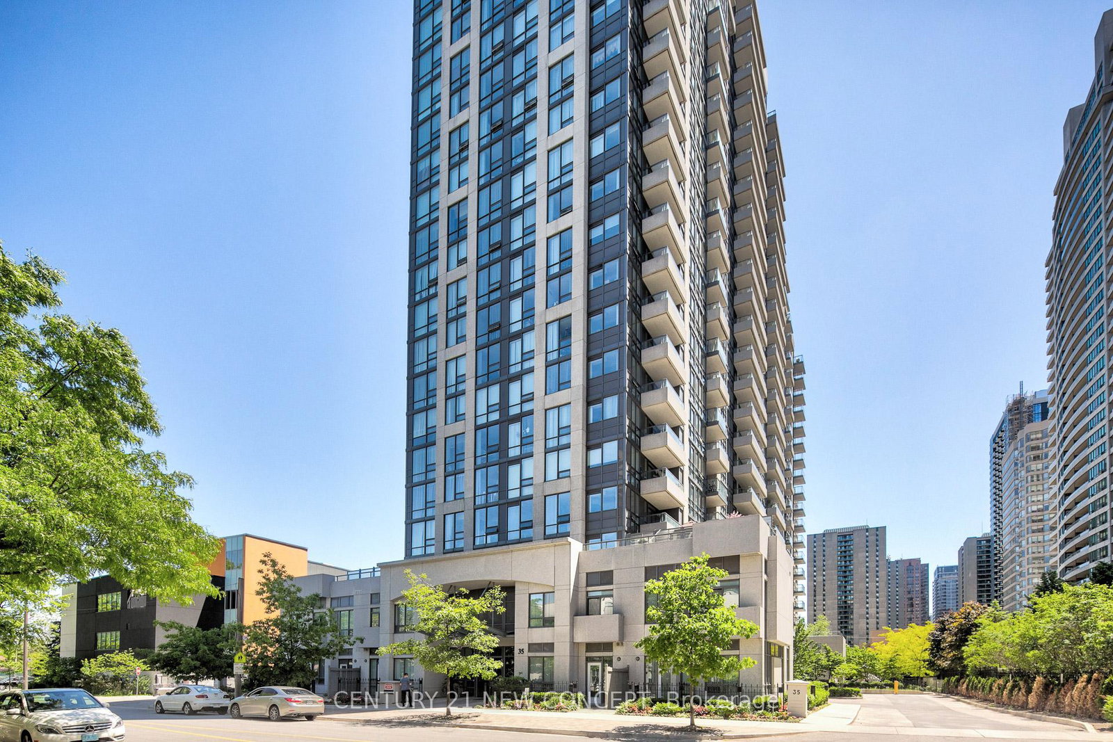 35-hollywood-avenue-north-york-ontario-c12872752