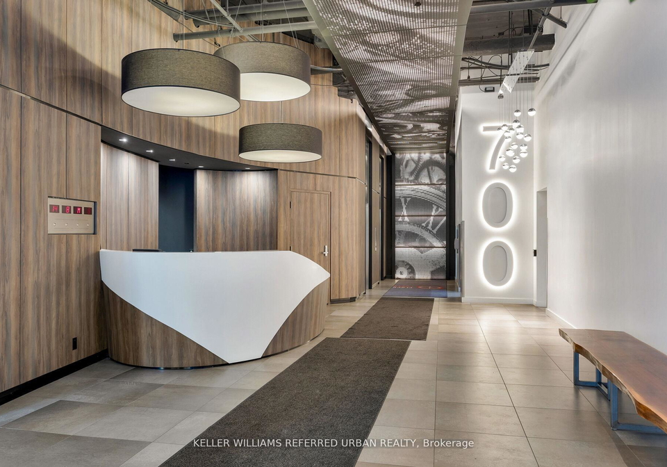 700-king-street-toronto-ontario-c12873142