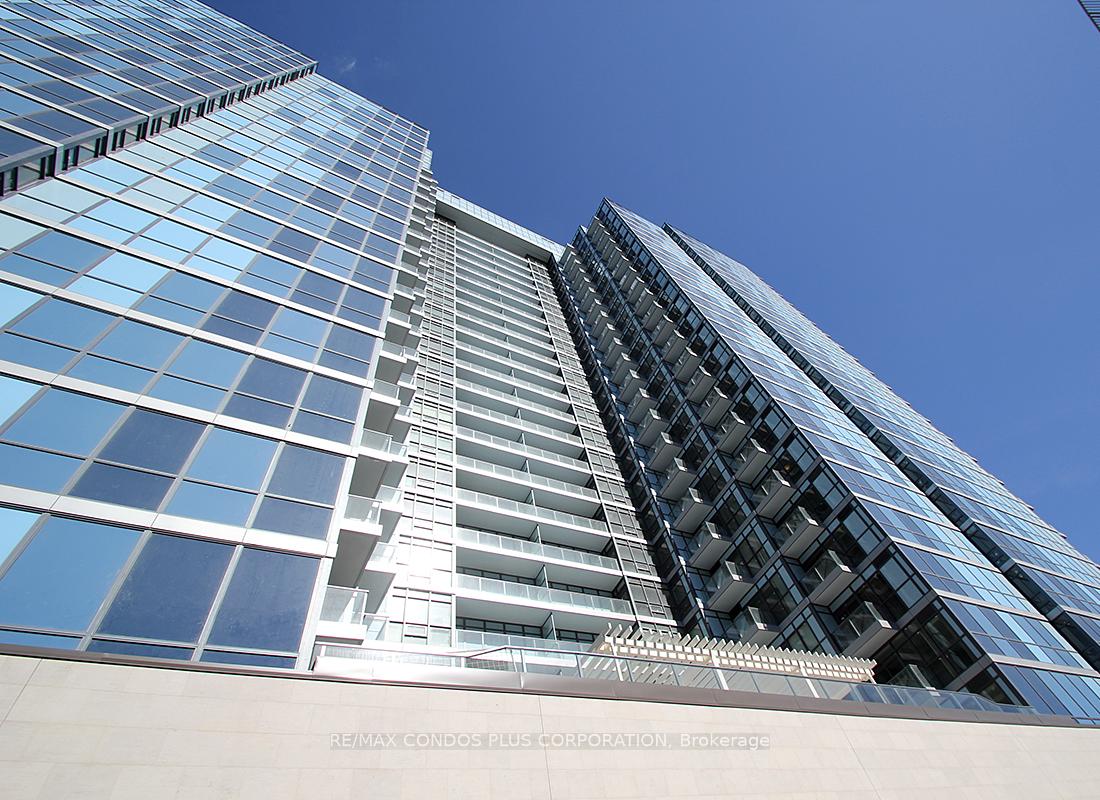 210-simcoe-street-toronto-ontario-c12873158