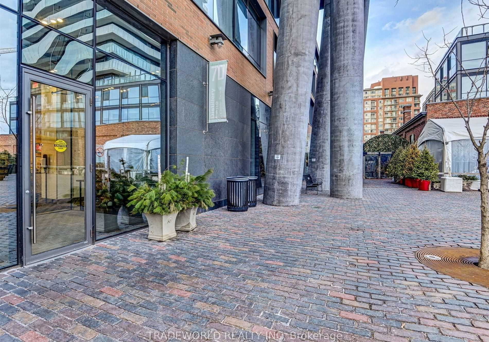 70-distillery-lane-toronto-ontario-c12873564