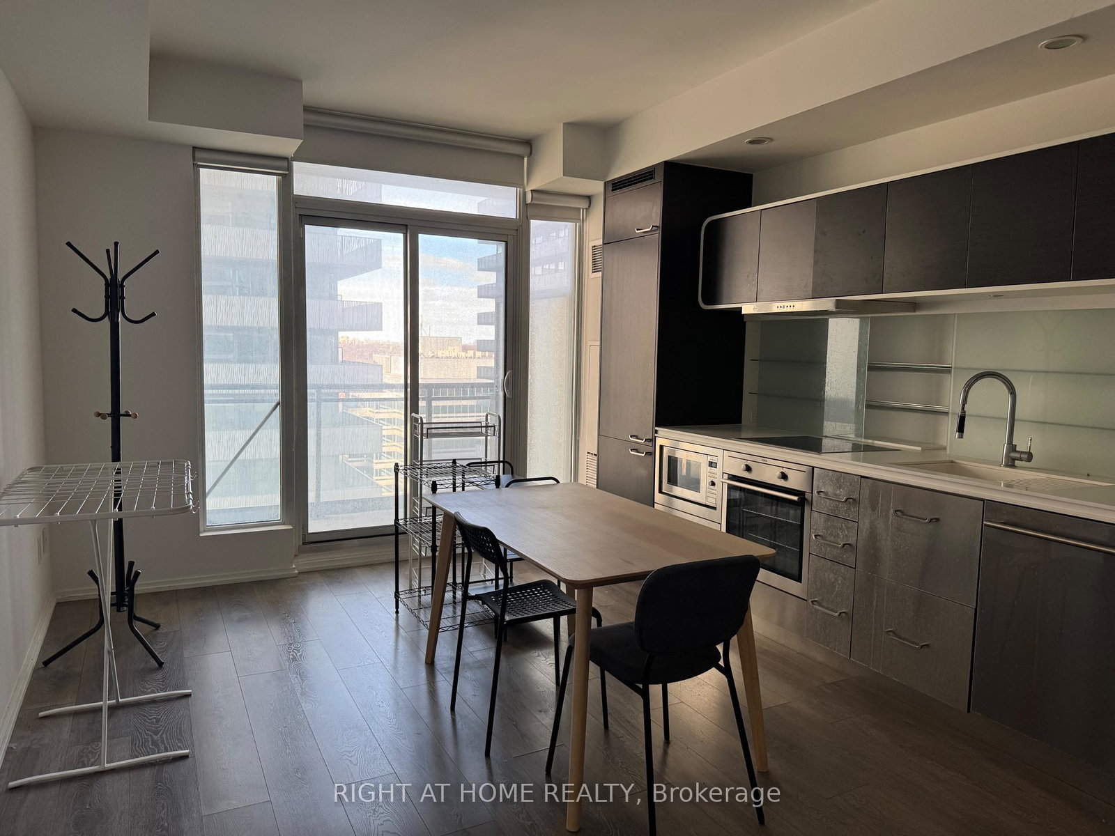 45-charles-street-e-toronto-ontario-c12873592