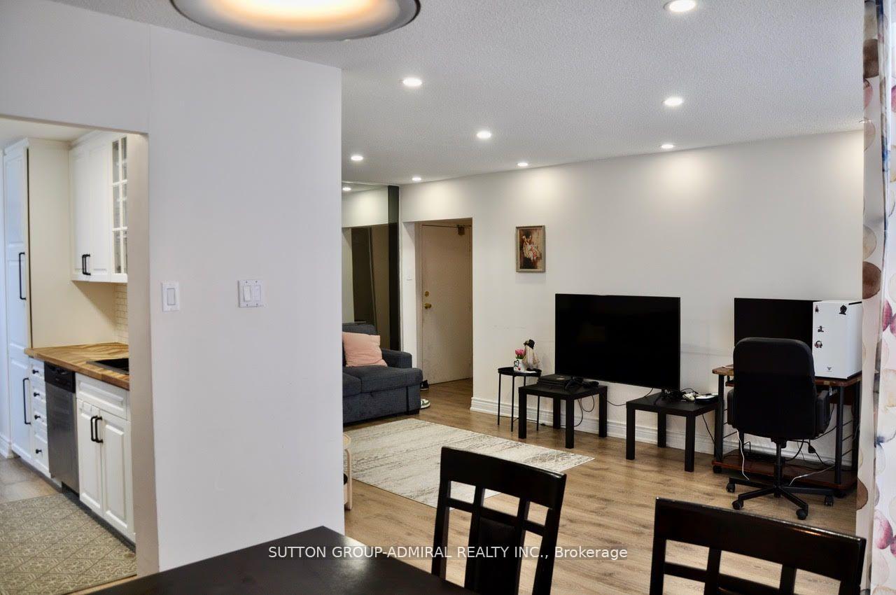205-hilda-avenue-toronto-ontario-c12873678