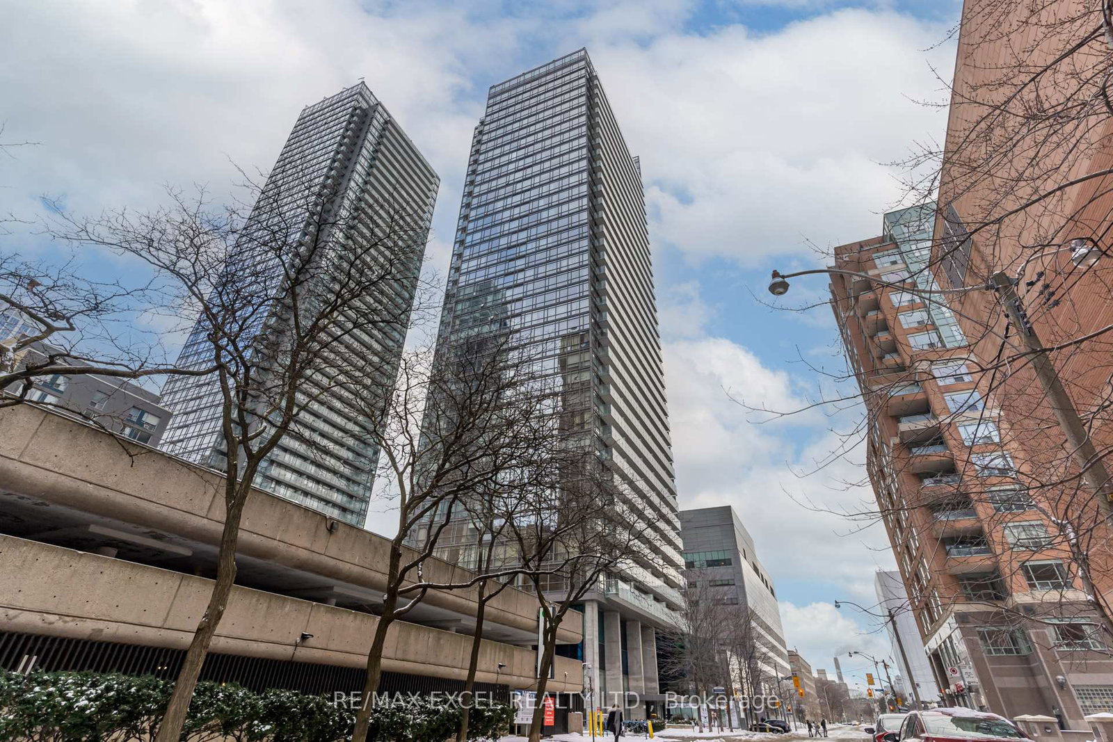 37-grosvenor-street-toronto-ontario-c12873826