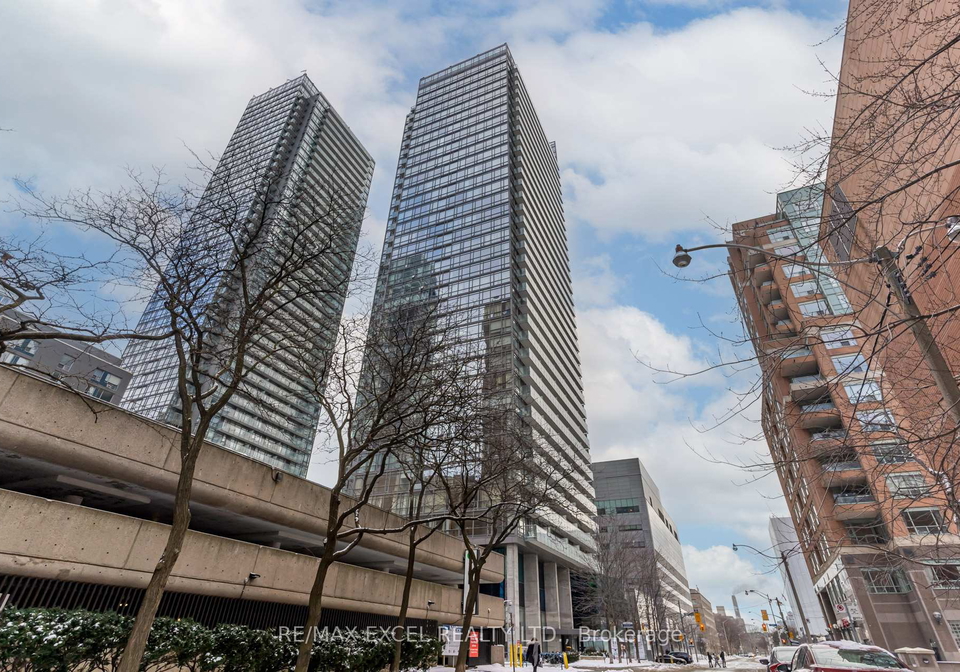 37-grosvenor-street-toronto-ontario-c12873826