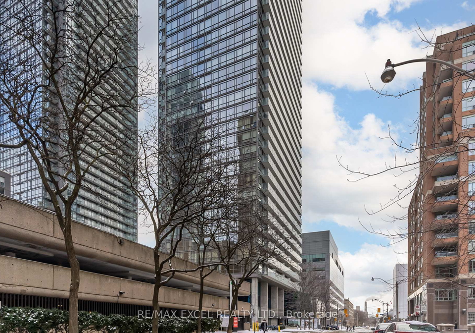 37-grosvenor-street-toronto-ontario-c12873826