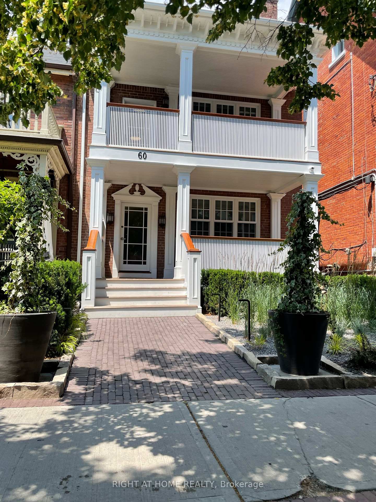 60-winchester-street-toronto-ontario-c12873980