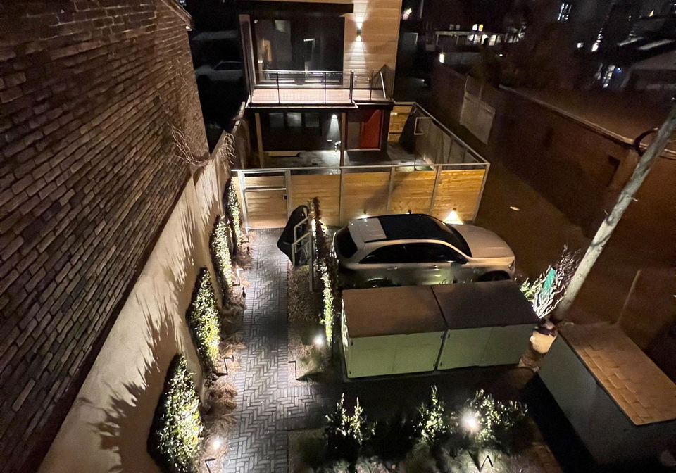 60-winchester-street-toronto-ontario-c12873980