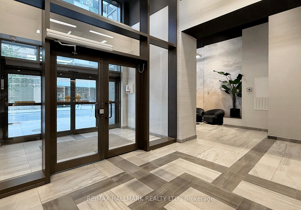 100-dalhousie-street-toronto-ontario-c12874016