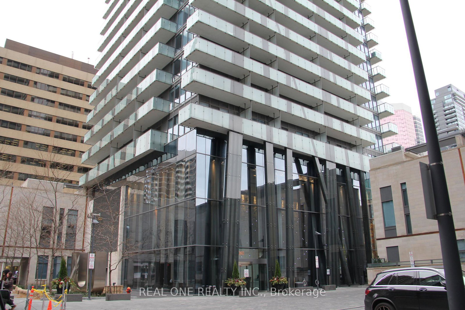 1080-bay-street-toronto-ontario-c12874066