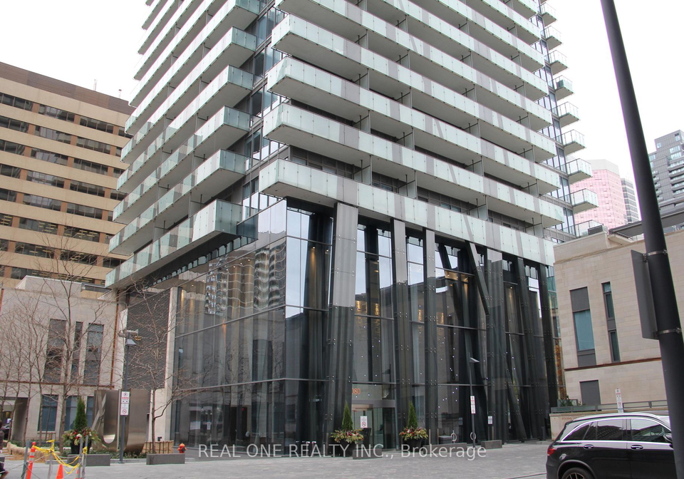 1080-bay-street-toronto-ontario-c12874066