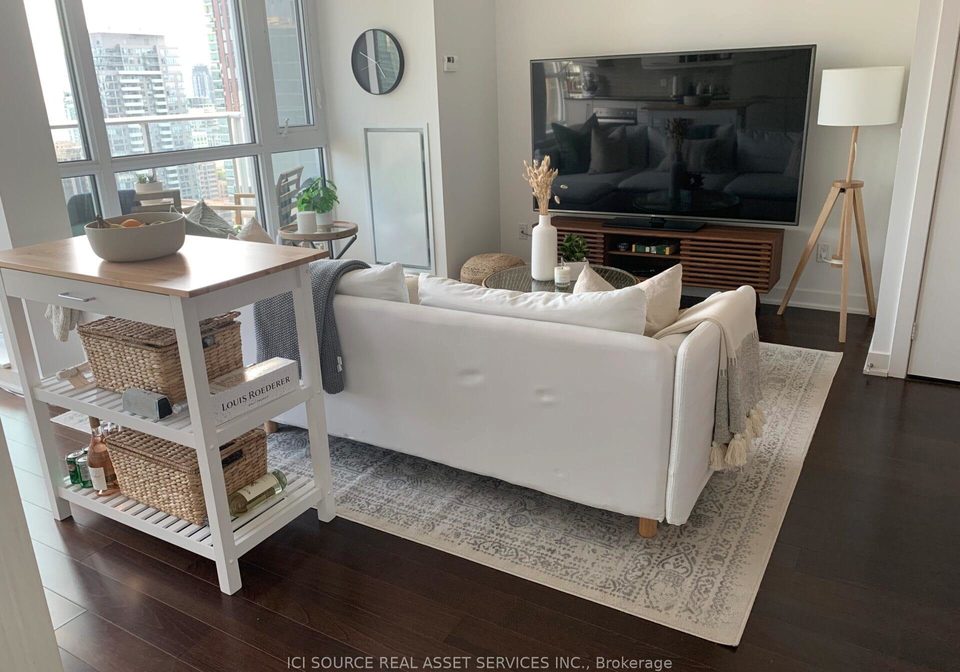 30-nelson-street-toronto-ontario-c12874432
