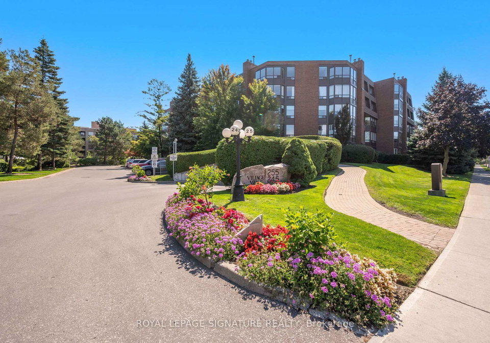 255-the-donway-w-north-york-ontario-c12874666