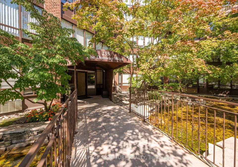 255-the-donway-w-north-york-ontario-c12874666