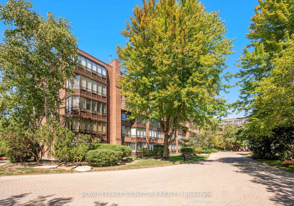 255-the-donway-w-north-york-ontario-c12874666