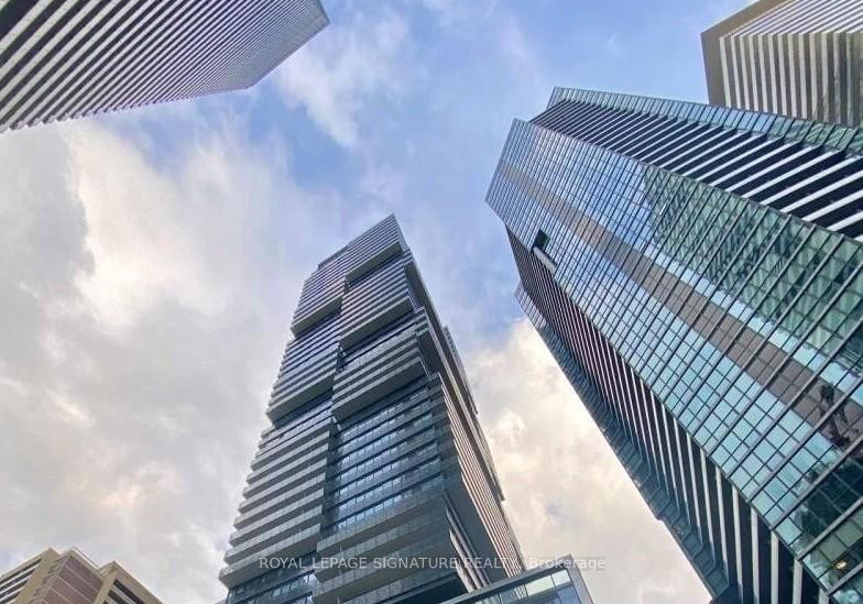 55-charles-street-e-toronto-ontario-c12874686