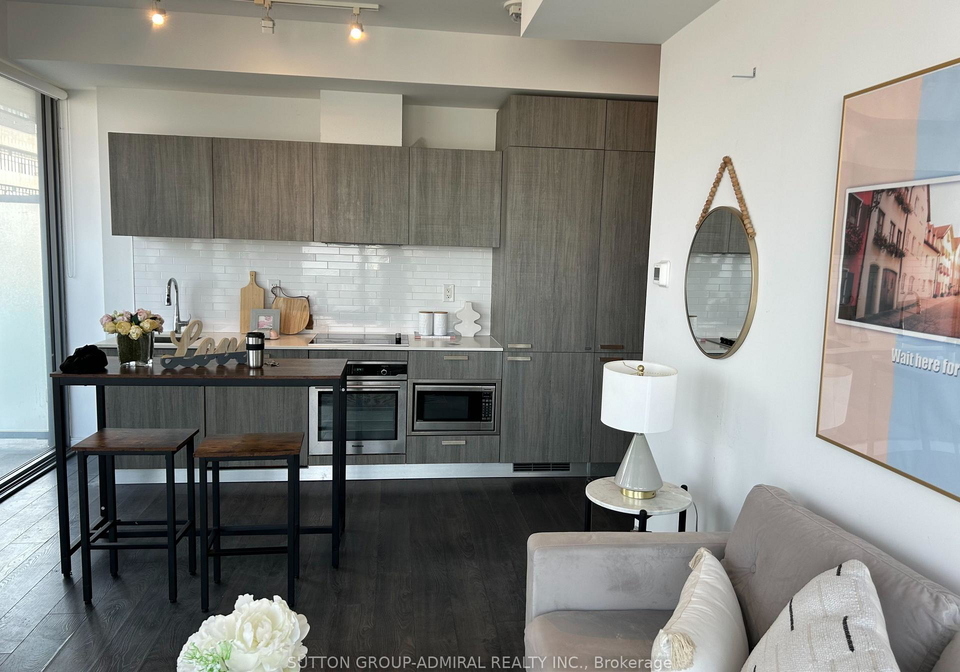 50-charles-street-toronto-ontario-c12874880