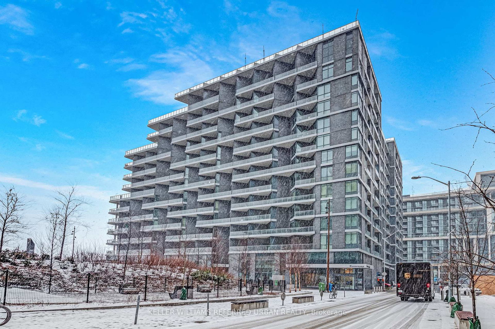 1-edgewater-drive-toronto-ontario-c12875064