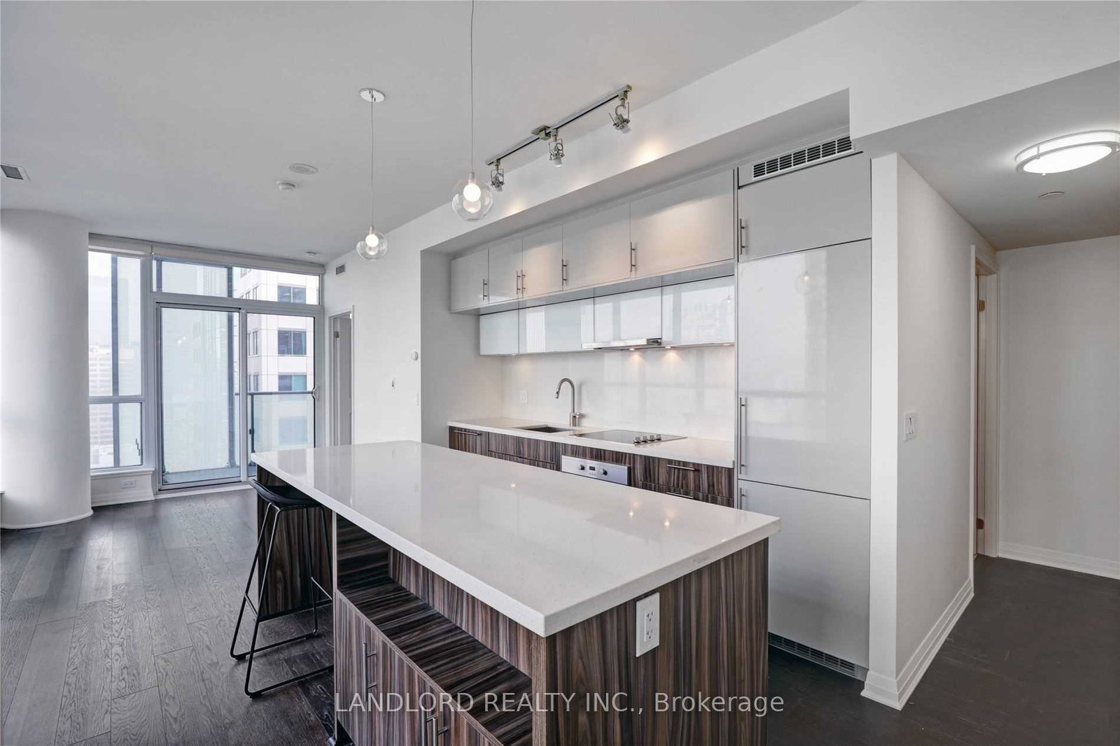8-mercer-street-toronto-ontario-c12875222