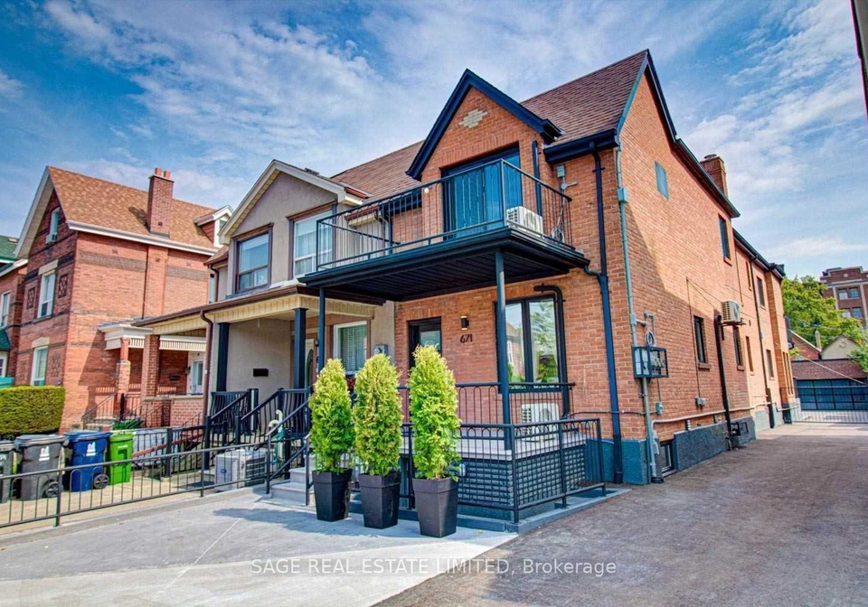 671-dufferin-street-toronto-ontario-c12875328