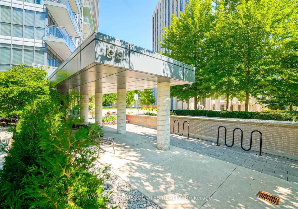 85-the-donway-w-north-york-ontario-c12875644