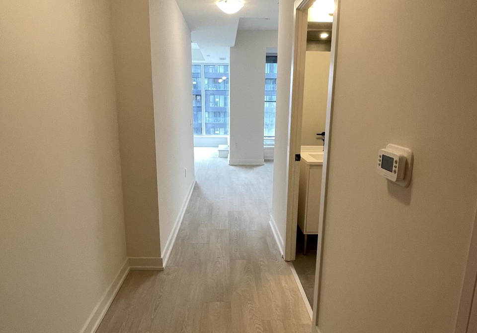 1-quarrington-lane-north-york-ontario-c12875654