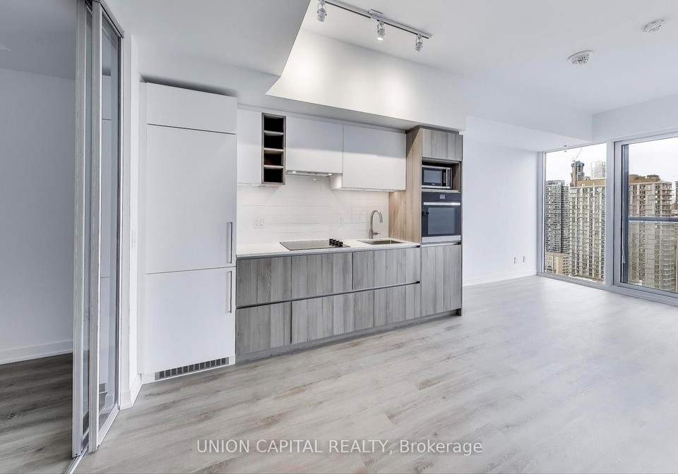 319-jarvis-street-toronto-ontario-c12875844