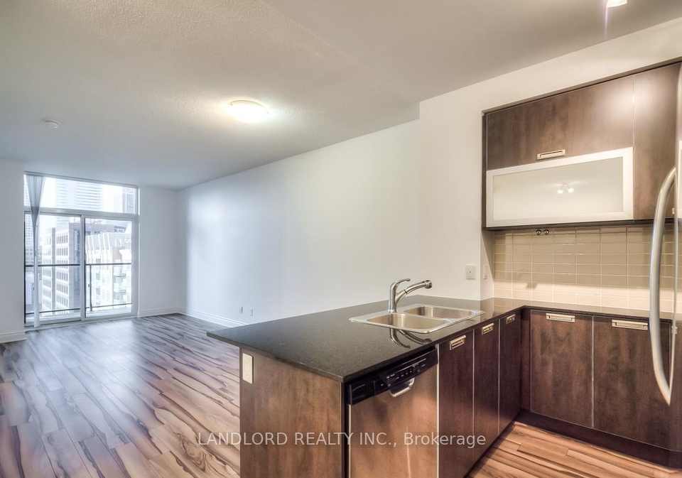 28-ted-rogers-way-toronto-ontario-c12875900