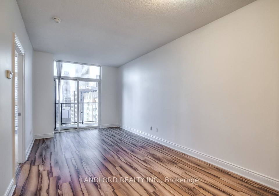 28-ted-rogers-way-toronto-ontario-c12875900