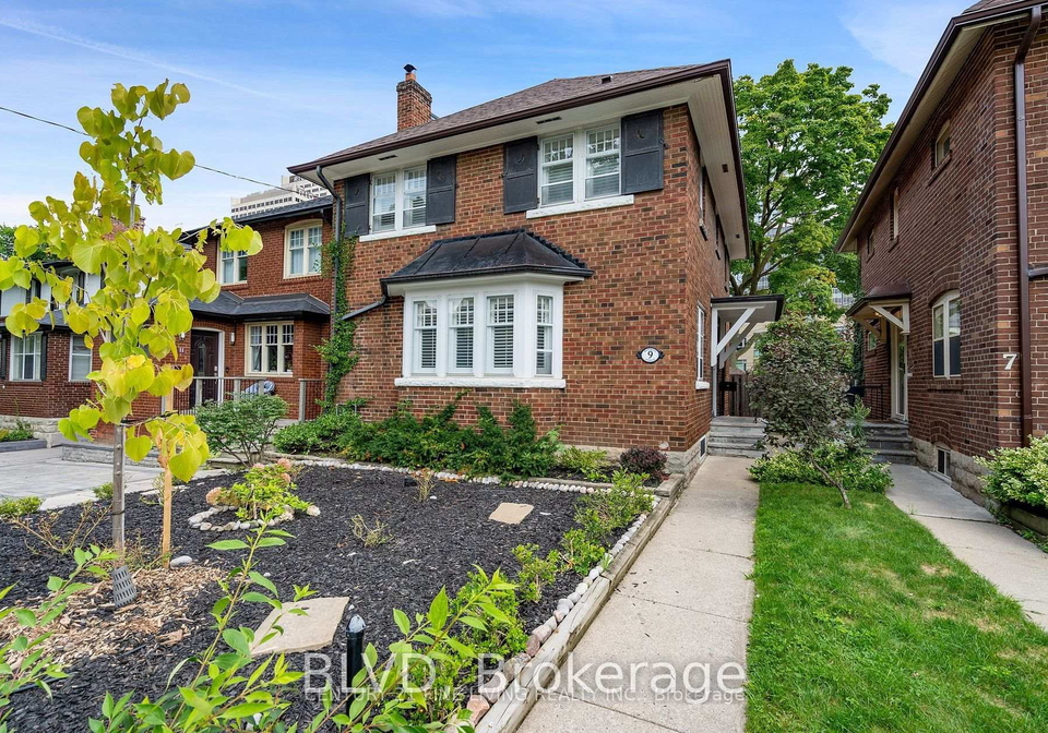 9-maxwell-avenue-toronto-ontario-c12876022