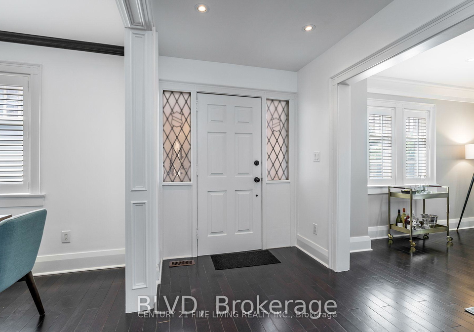 9-maxwell-avenue-toronto-ontario-c12876022